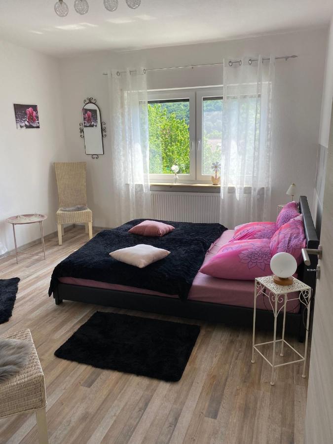 Ferienwohnung Zur Roni Treuchtlingen Ngoại thất bức ảnh