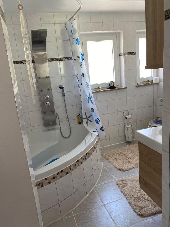 Ferienwohnung Zur Roni Treuchtlingen Ngoại thất bức ảnh
